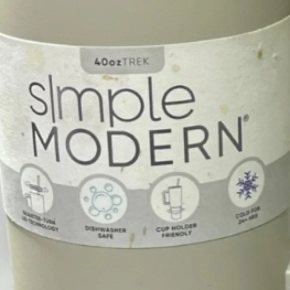 Simple Modern Beige Tumbler with Handle 40oz - Picture 5 of 5